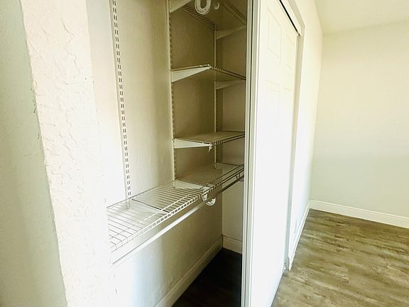 4th image of 1751 NE 56th St APT 4