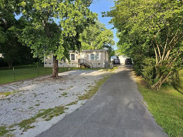 2480 Graysville Rd, Ringgold, GA 30736