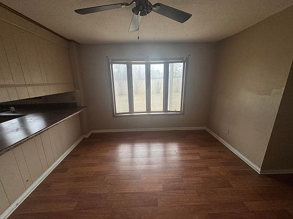 3rd image of 2135 Bethel Rd