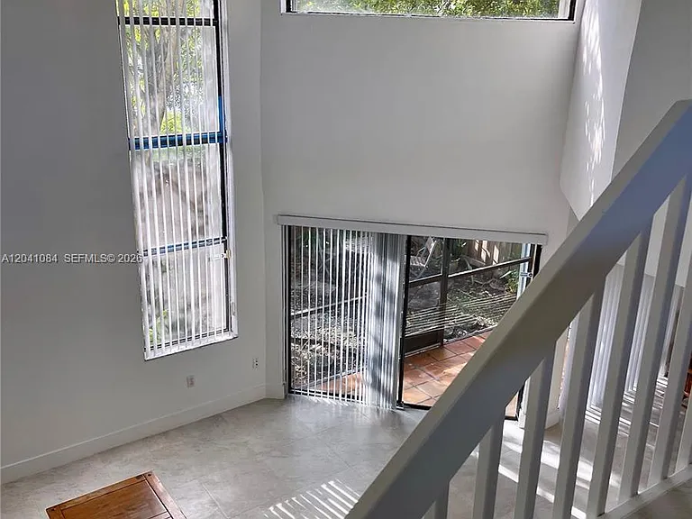 2513 San Remo Cir #2513 — Photo 5
