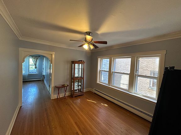 5th image of 1844 Euclid Ave APT 1