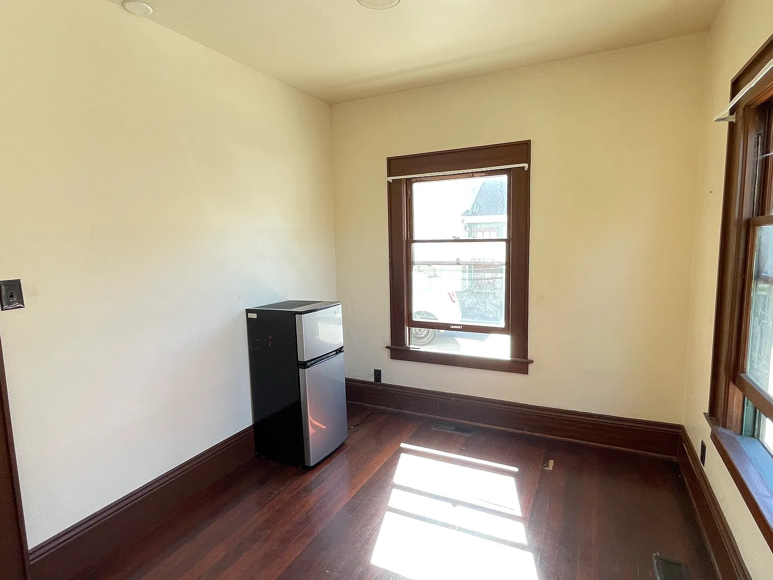 1 bed, $875 — Photo 1