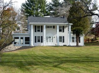 329 W Windsor Rd, Saylorsburg, PA 18353