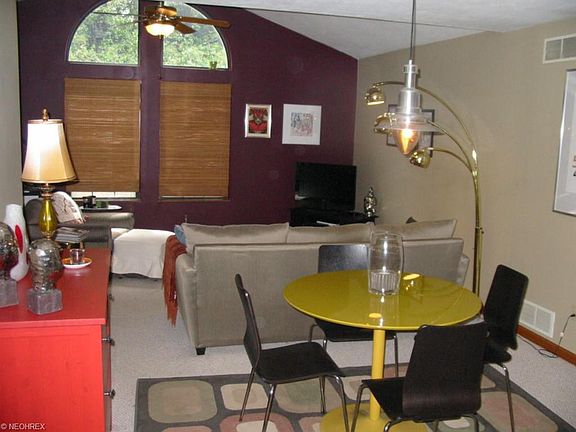 3rd image of 4064 Saint Andrews Ct Unit 1