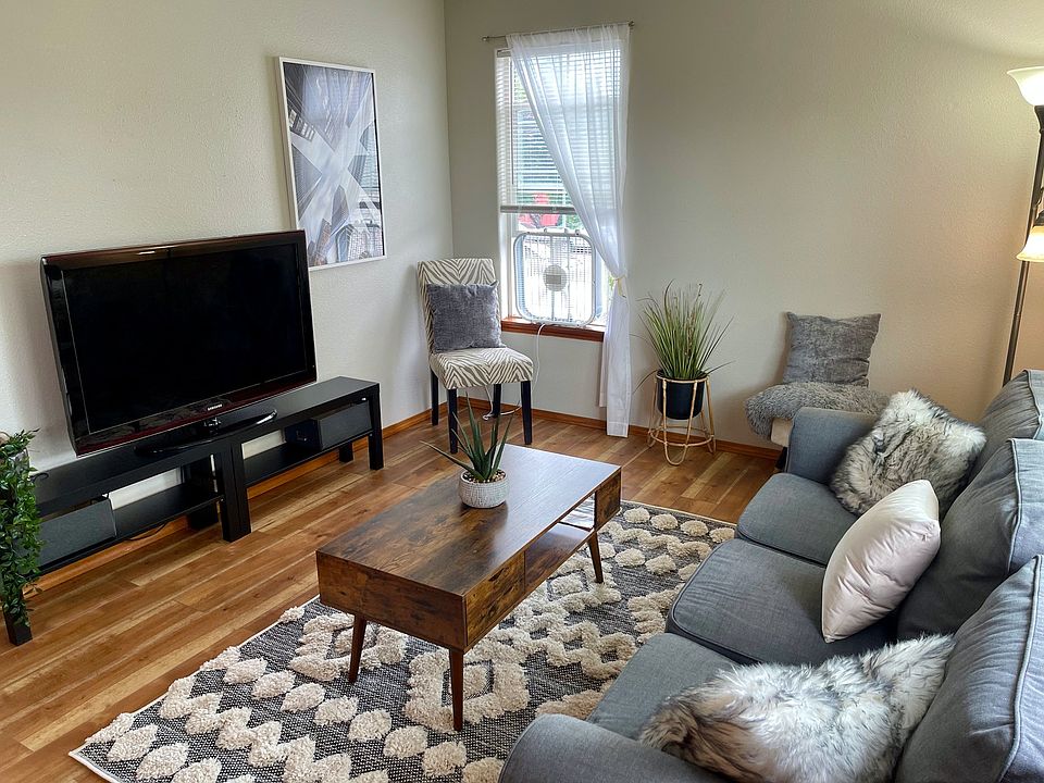 1728 SE Clatsop St UNIT B, Portland, OR 97202 Zillow