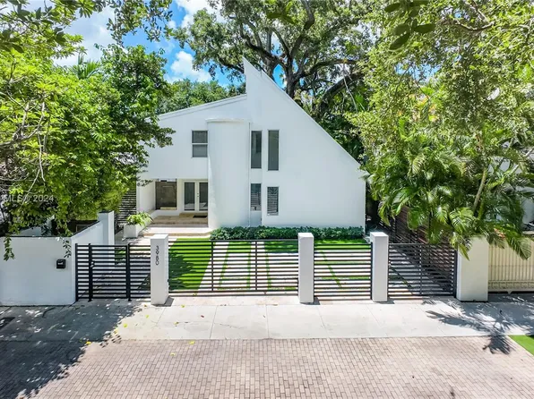3980 Kumquat Ave, Miami, FL 33133