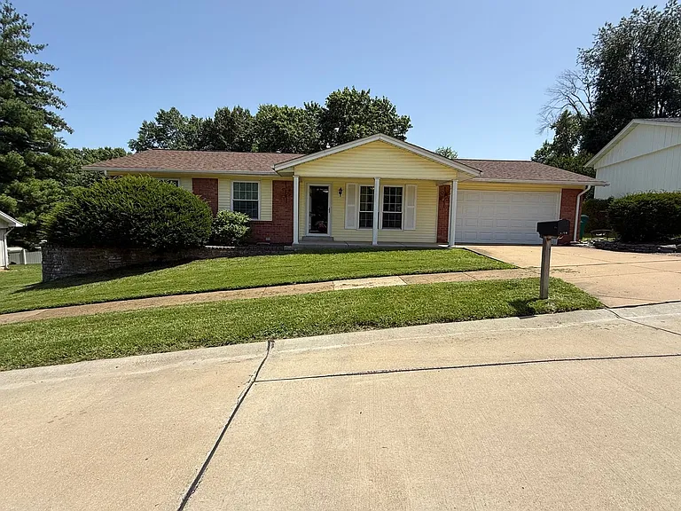 5360 Glencullen Way — Photo 1