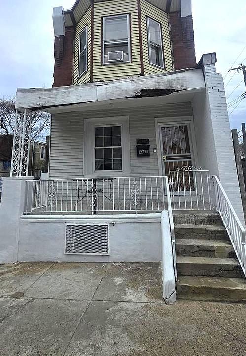 1st image of 3048 B St