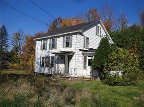 1st image of 82 Rochester Hill Rd