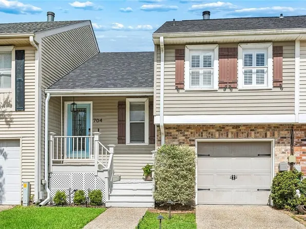 704 Old Metairie Dr, Metairie, LA 70001
