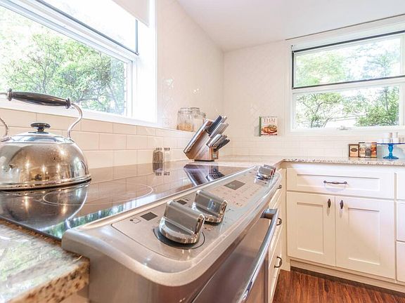 Lots of Counter Space, Lots of Coffee Options & Full Size Stove