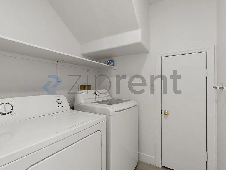 167 Sitka Spruce St #1 — Photo 11