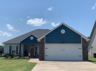 1814 S Spring St, Stuttgart, AR 72160