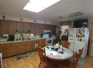 219 E Bertsch St, Lansford, PA 18232