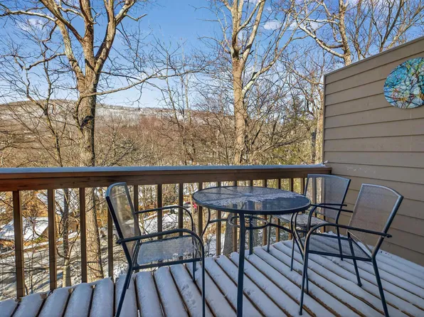 775 Laurelwood #775, Roseland, VA 22967