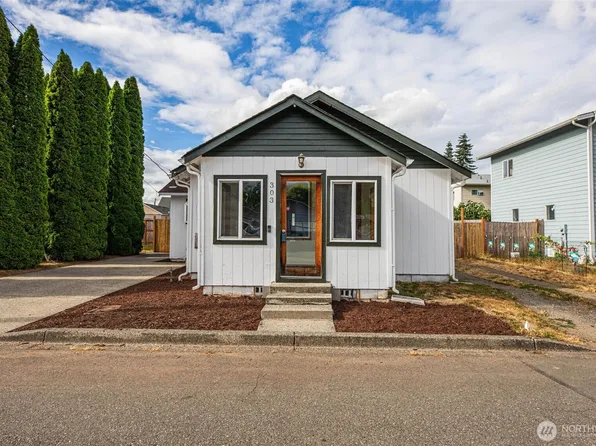 303 Fir Avenue, Sultan, WA 98294