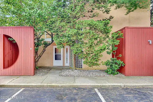 44 Marion St #9 Photo 1