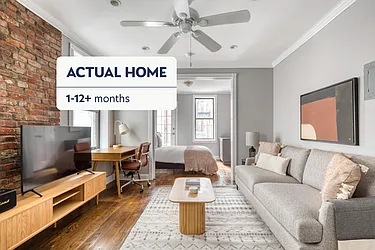 118 Christopher Street