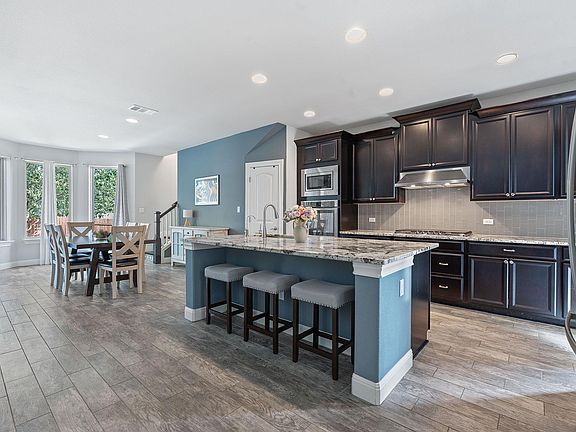 3rd image of 4212 Borho Ranch St