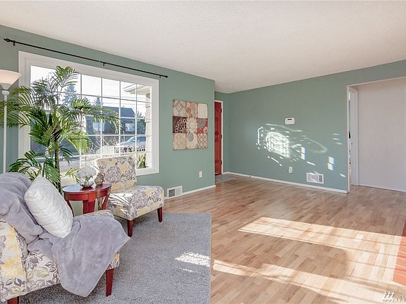 3rd image of 4901 N 19th St