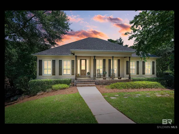 300 South Dr, Fairhope, AL 36532