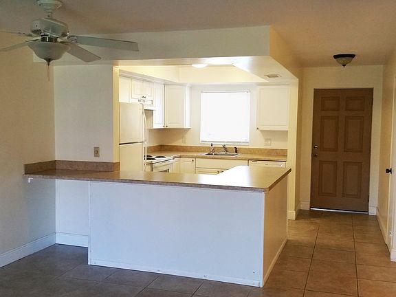 2nd image of 201 Saint Lucie Ln APT 903