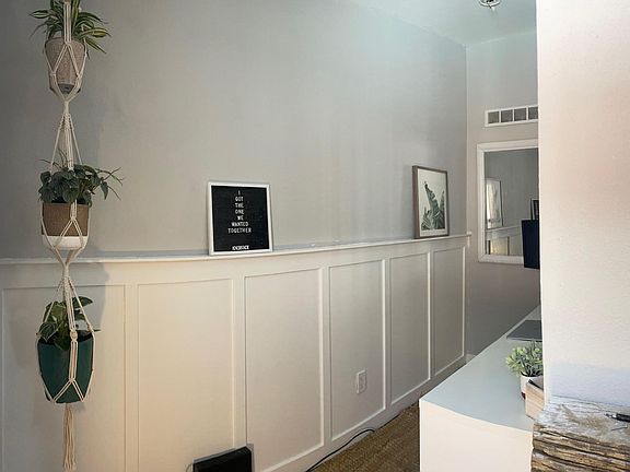 View of office from family room