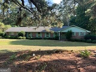 4th image of 1920 Goode Rd
