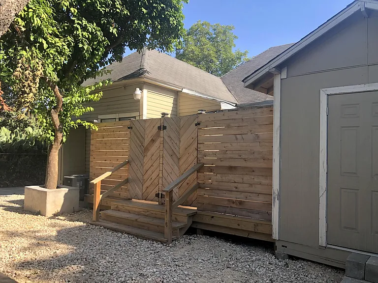 603 Devine St #1 — Photo 21