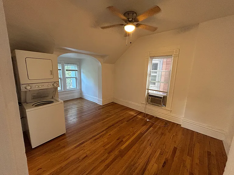 243 S Lincoln St #B — Photo 22