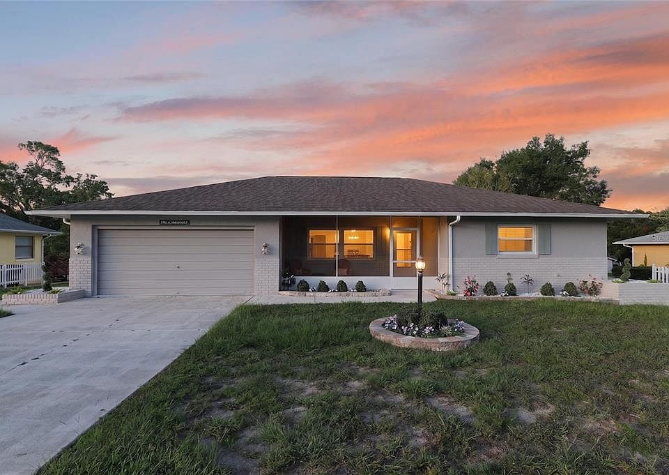 1st image of 3705 N HONEYLOCUST DRIVE