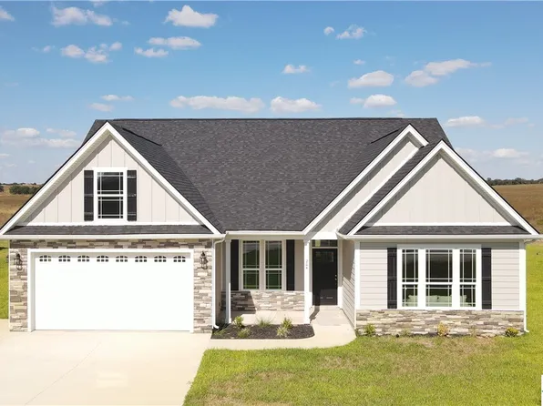 204 Turnberry Dr, La Vernia, TX 78121