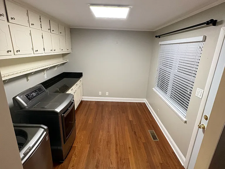7600 Quail Dr SW — Photo 3