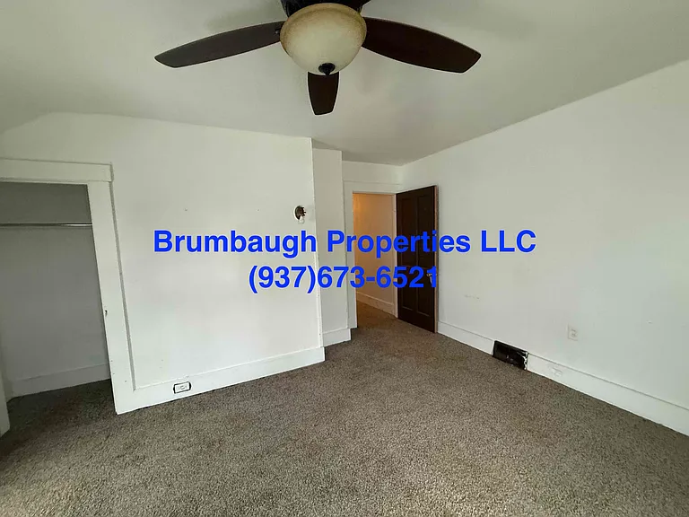 1027 Park Ave — Photo 44