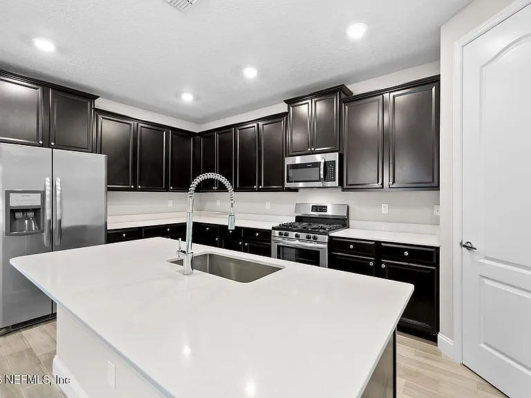 2468 Alexia Cir — Photo 9