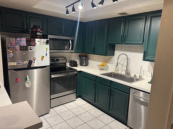 3rd image of 22721 Lakeway Dr Unit 409