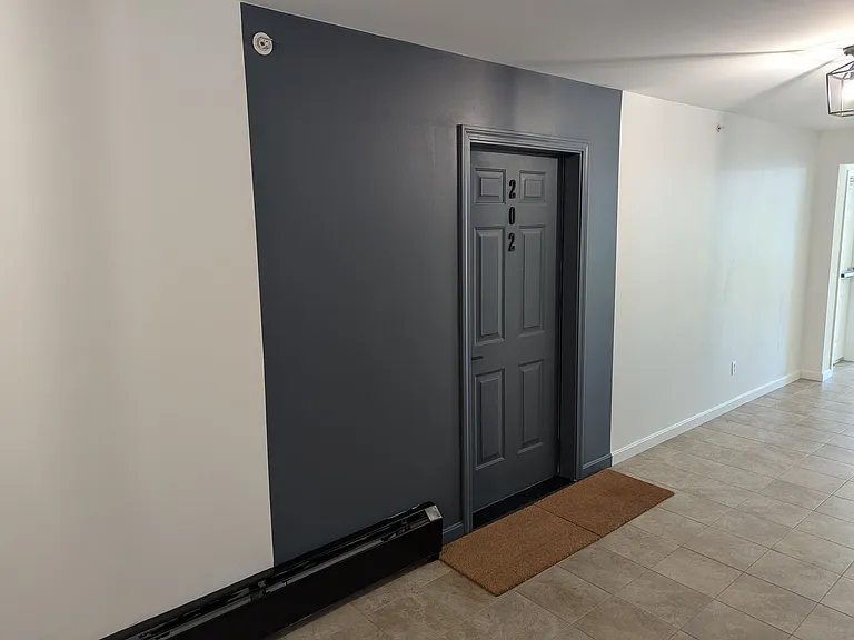 4 Commonwealth Dr — Photo 9