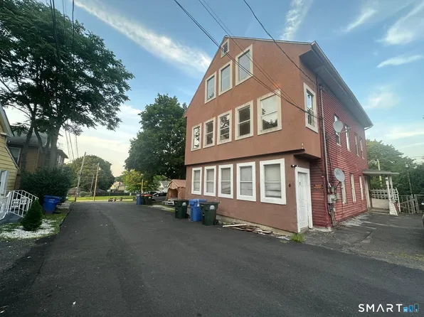 4 Foster Court, Meriden, CT 06451