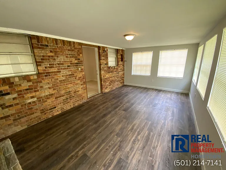 6522 Farmstead Rd — Photo 5