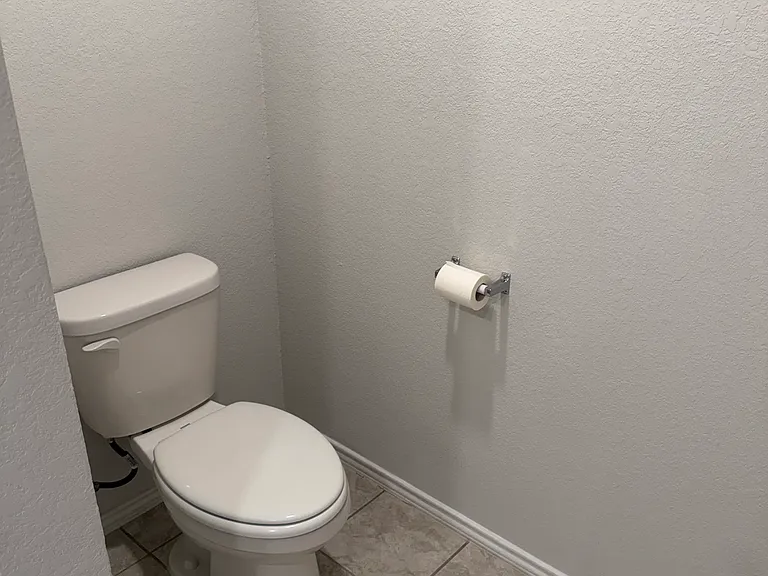 712 Taggart Trl — Photo 13