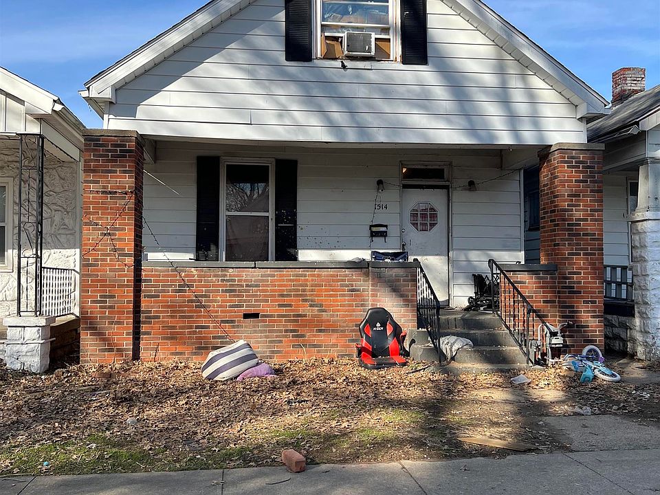 1st image of 1514 E Illinois St