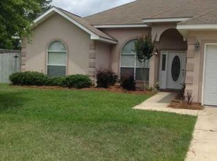 8812 Spring Ave, Ocean Springs, MS 39564