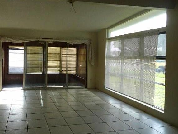 4th image of 2416 Bayshore Gardens Pkwy