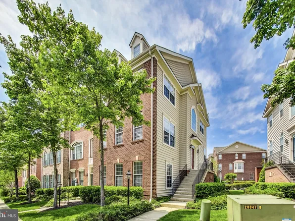 5220 Maries Retreat Dr #126, Bowie, MD 20720