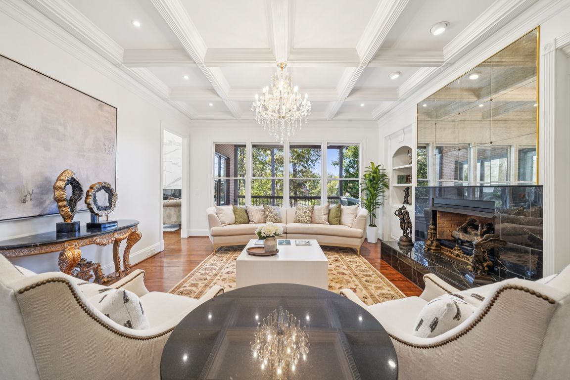 next background image