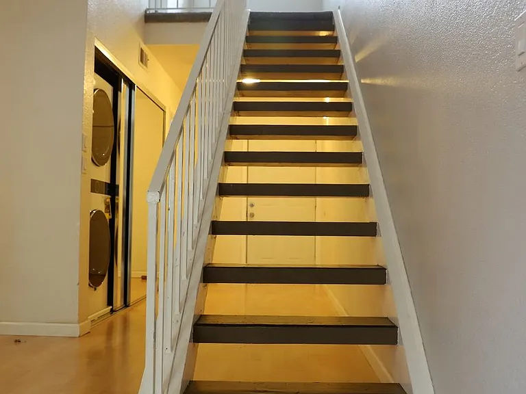 1890 Tradan Dr — Photo 11
