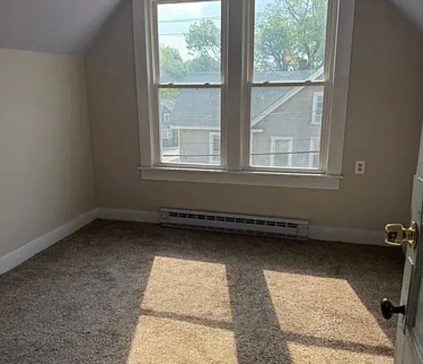 13 Spring St