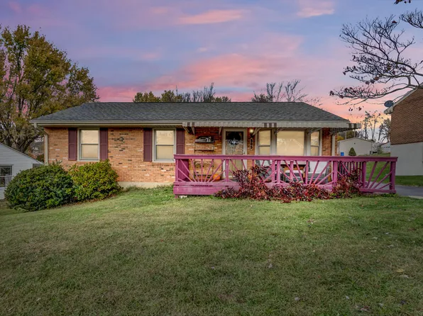 505 Holiday Rd, Vinton, VA 24179