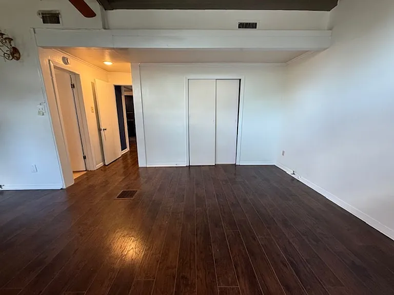 2073 Highland Ave — Photo 15