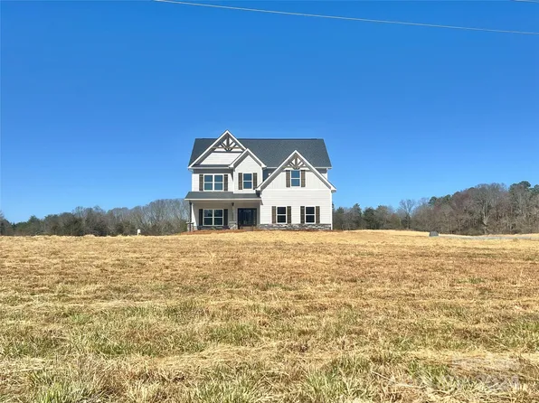 9419 Oak Grove Rd #1, Stanfield, NC 28163